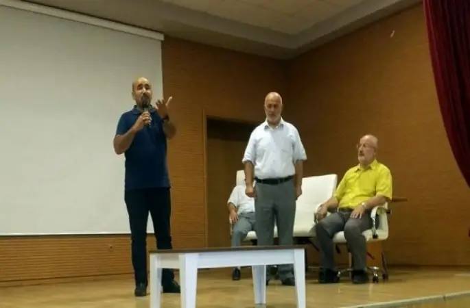 Kaynarca İlçe Müftüsü personeline veda etti