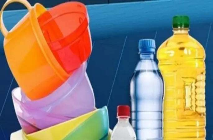 O ülkede plastik kaplar yasaklandı