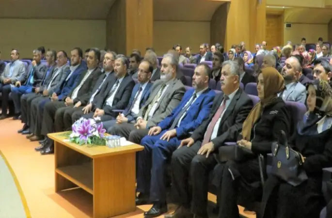 Adana’da,İnanç Varsa Engel Yok konulu konferans