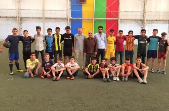 Silopi'de camiler arası "kardeşlik futbol müsabakası" yapıldı