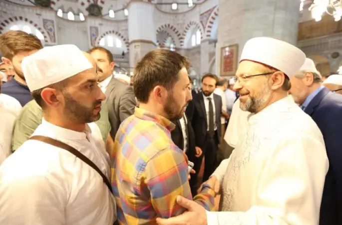 Erbaş, İstanbul’da din görevlileriyle bir araya geldi