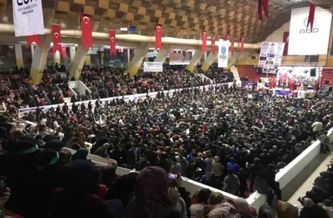 Mekke'nin Fethi Adana'da Coşkuyla kutlandı