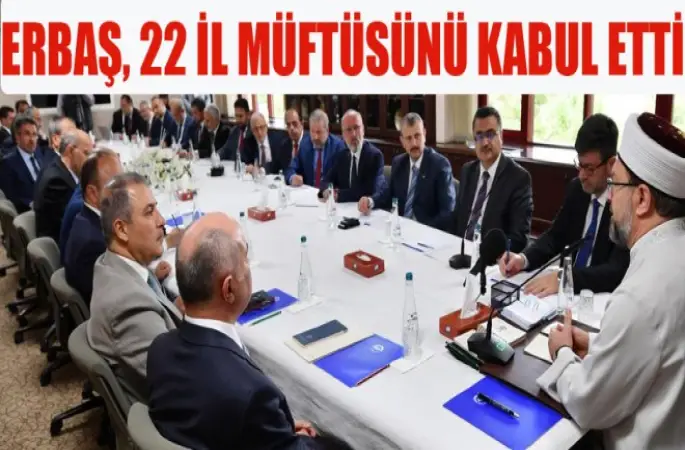 Erbaş, 22 ile yeni atanan müftüleri Başkanlıkta kabul etti.