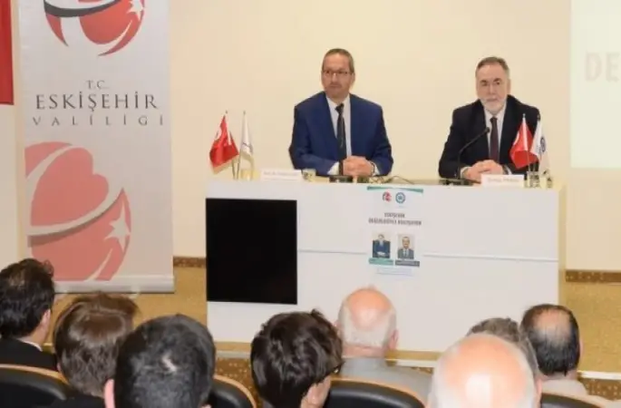 ESOGÜ’de ‘Eskişehir Değerleriyle Buluşuyor’ söyleşisi
