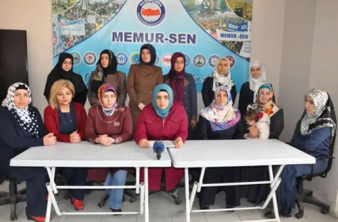 Charlie Hebdo'nun yerini Özgür Gündem almıştır