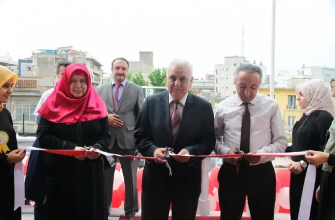 Tepebağ Anadolu İmam Hatip Lisesi TÜBİTAK Bilim Fuarı açıldı