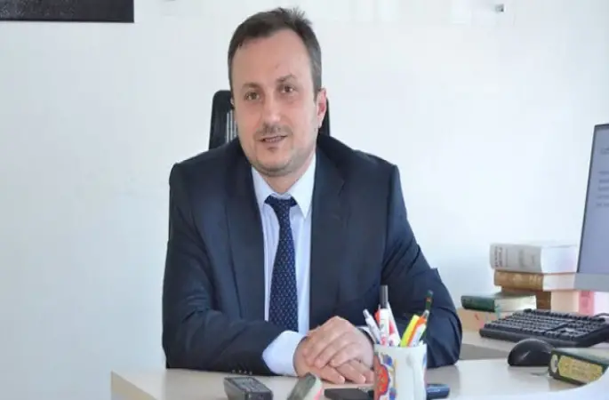 Cami Hizmetleri Daire Başkanı Zekeriya Abdulazizoğlu...