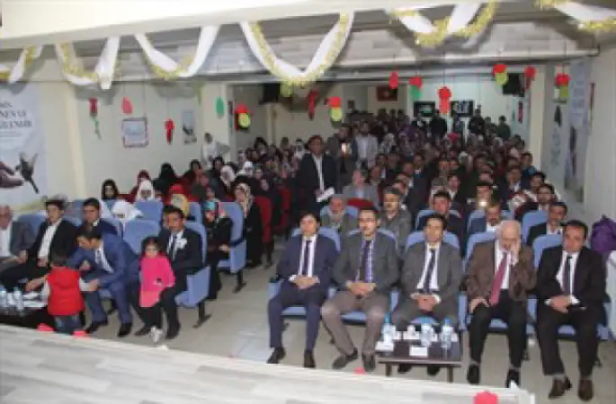 Erciş'te "Hz. Peygamber ve Güven Toplumu" Konferansı