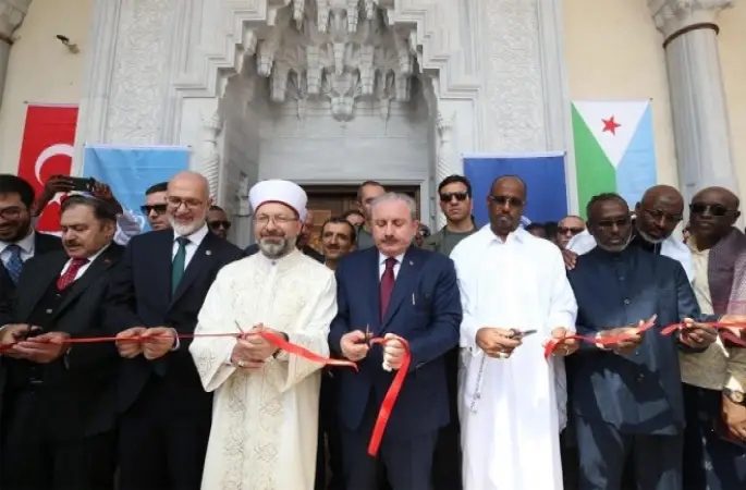 Cibuti 2. Abdülhamid Han Camii dualarla açıldı
