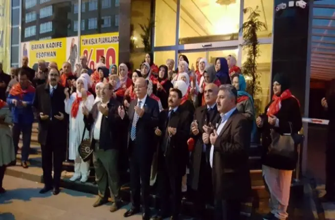 Türkiye Kamu Sen Umre Yolunda