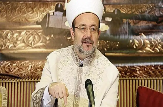 Görmez, Afyonkarahisar'da cuma namazı kıldırdı