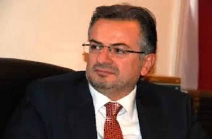 Müşavir Prof. Dr. Mustafa Ünver İhraç Edildi