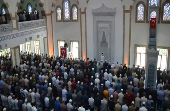 Merkez Camii Hizmete Girdi