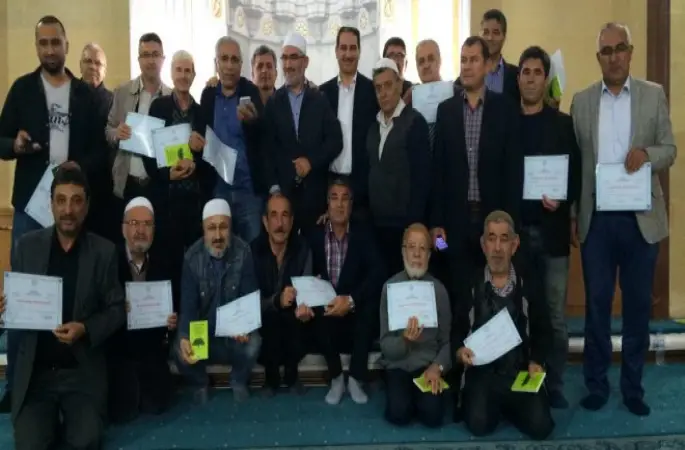 Camilerde Kur'an Öğretimi Çukurovada büyük ilgi görüyor.