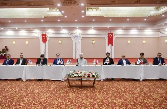 Diyanet, 2018 Yılı Hac ve Umre Değerlendirme Toplantısı düzenledi.