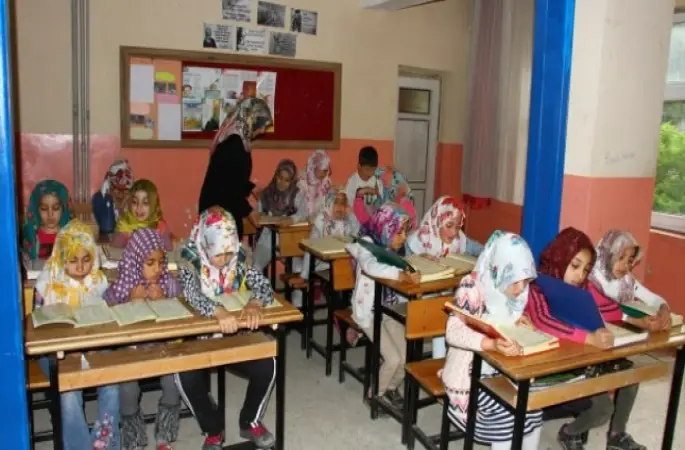 Hizan'da çocuklara yönelik Kur'an kursu açıldı