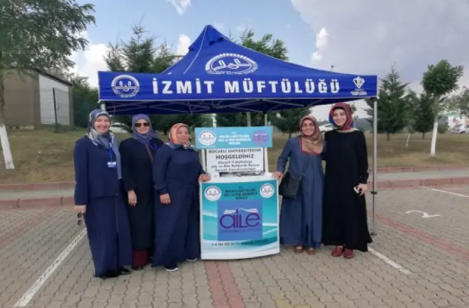Kocaeli Müftülüğü Danışma Standı Açtı