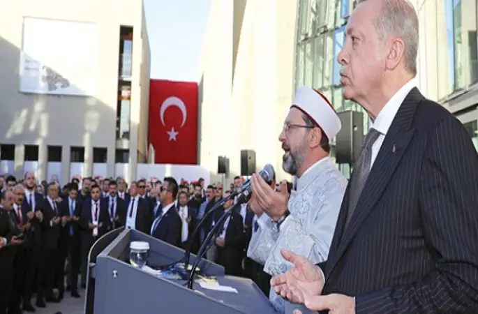 Camiler Avrupa'daki varlığımızın nişanesi