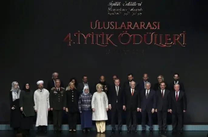 “4. Uluslararası İyilik Ödülleri” sahiplerini buldu