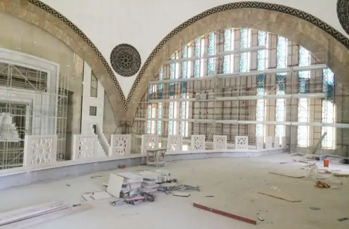 Müftüden bitmeyen cami için seferberlik çağrısı