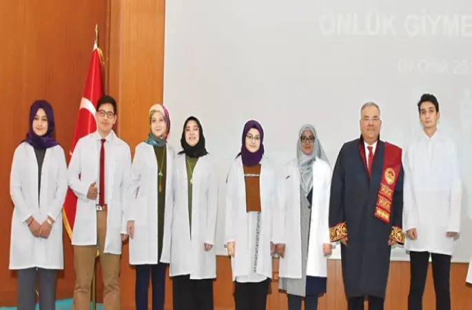 Nereden nereye,GATA’nın başörtülü doktorları