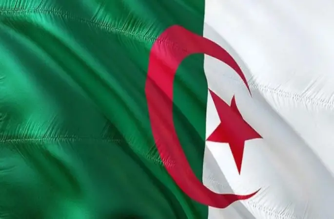 Bayram namazı için 'ev fetvası' verildi