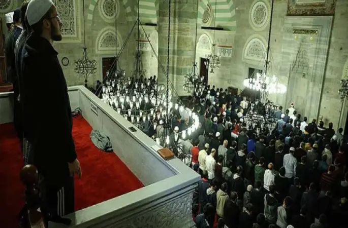 Gençlerin sabah namazı buluşması ümitleri arttırıyor