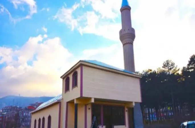 Tatvan'da Yapımı Tamamlanan 'İşletme Camii' İbadete Açıldı.