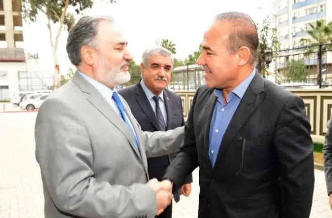 Başkan Hüseyin Sözlü, Müftü Hasan Çınar'ı Ziyaret Etti