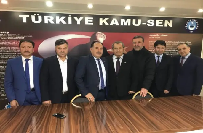 Türk Diyanet Vakıf Sen Adana Şube Başkanlığı'nda Görev Değişimi