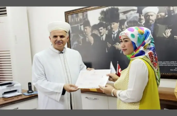 Taylandlı Kadınlar Müslüman Oldu