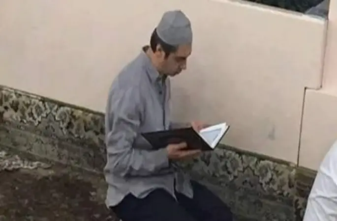 Polat Alemdar Umre'de