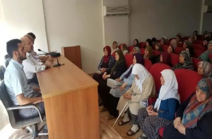 Osmaniye'de hacı adaylarına seminer