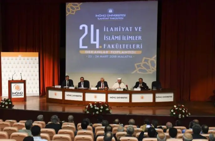 Başkan Erbaş,Bir Yol Haritası ve Perspektif Oluşturulmalı