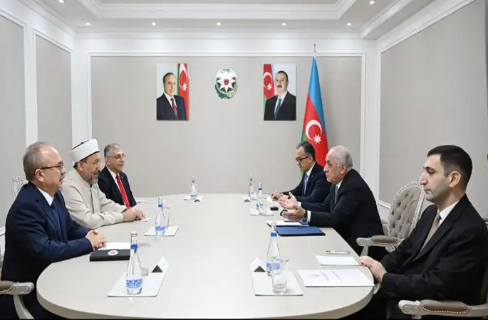 Başkan Arpaguş, Bakü’de Resmi Temaslarda Bulundu