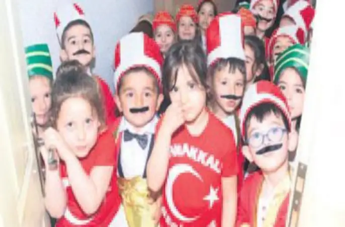 Minik Öğrencilerin Gösterileri büyüledi