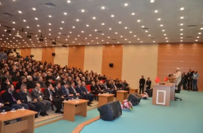 Erbaş,Muş'ta Din görevlileriyle buluştu