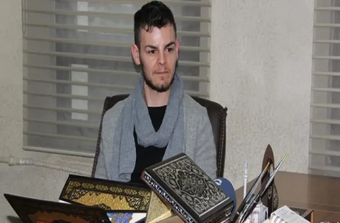 İtalyan genç taziyeye geldi Müslüman oldu