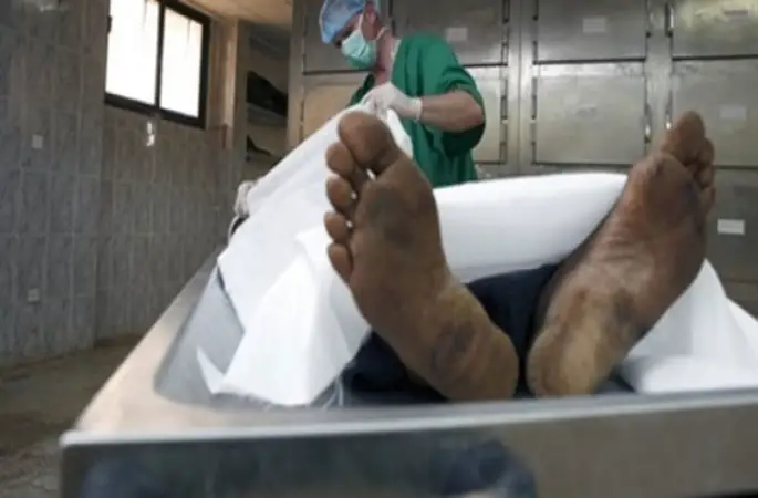 Üç doktorun 'öldü' dediği uyandı