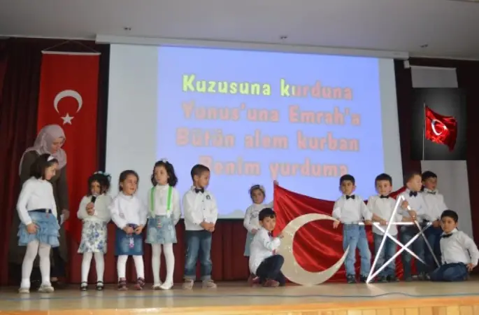 4-6 Yaş Grubu Kur'an Kurslarımızdaki Küçüklerden Çanakkale Programı.