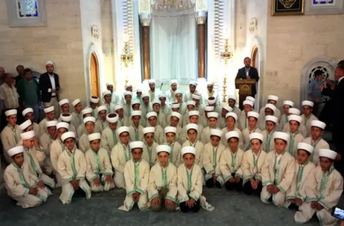 Kuran Bülbüllerinin İcazet Sevinci