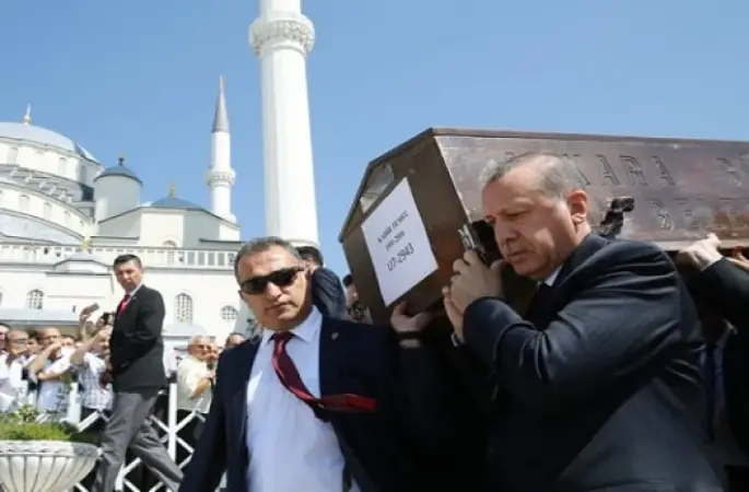 Cumhurbaşkanı Erdoğan, Kocatepe Camii Baş İmam Hatibi Kadir Temel’in Cenaze Törenine Katıldı