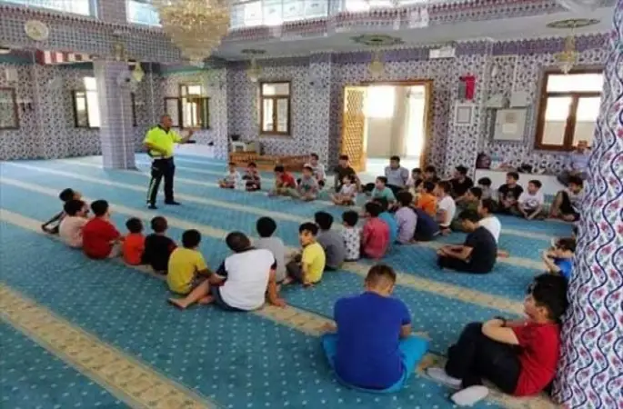8 bin çocuğa 'trafik dedektifi' eğitimi