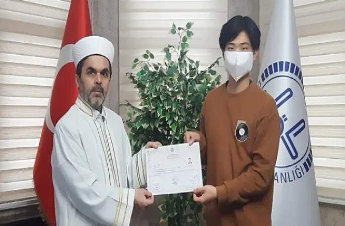 Güney Koreli Kang, İslam'ı seçti, 'Ertuğrul' oldu