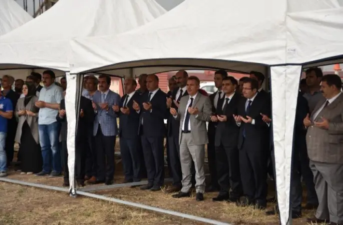 Ağrı'da Yeni Şehir Mezarlığının Temeli Atıldı