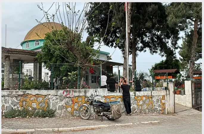 Cami Önünde Silahlı Saldırıya Uğrayan İmam Hayatını Kaybetti