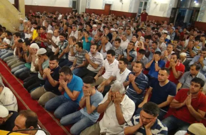 Cami Derneği,Bunu Yapınca Cami Cemaati Arttı