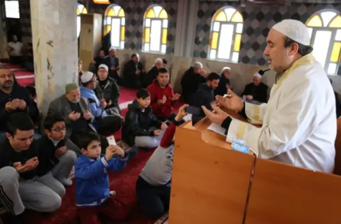 Siirt'te Sabah namazı buluşması yogun ilgi