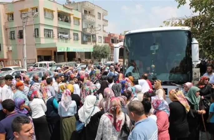 Osmaniye'den Hacı Adayları Dualarla Uğurladı