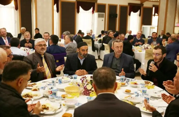 Umre Öncesi Birliktelik Vurgusu